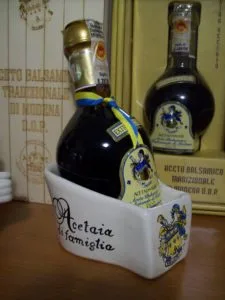 Porta bottiglia da tavola aceto balsamico